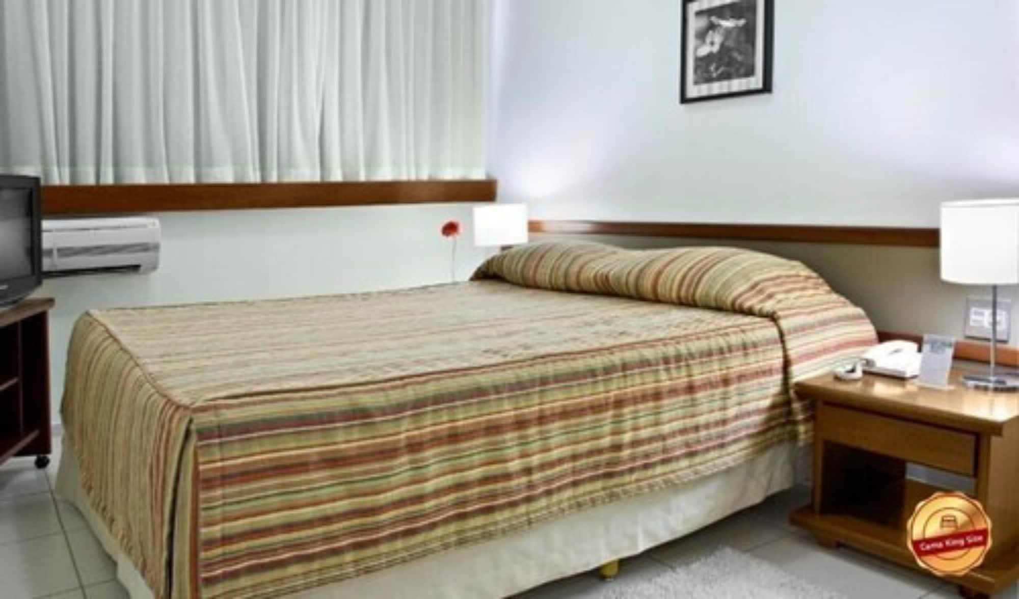 Hotel Flat Bassano Vaccarini Ribeirão Preto Esterno foto